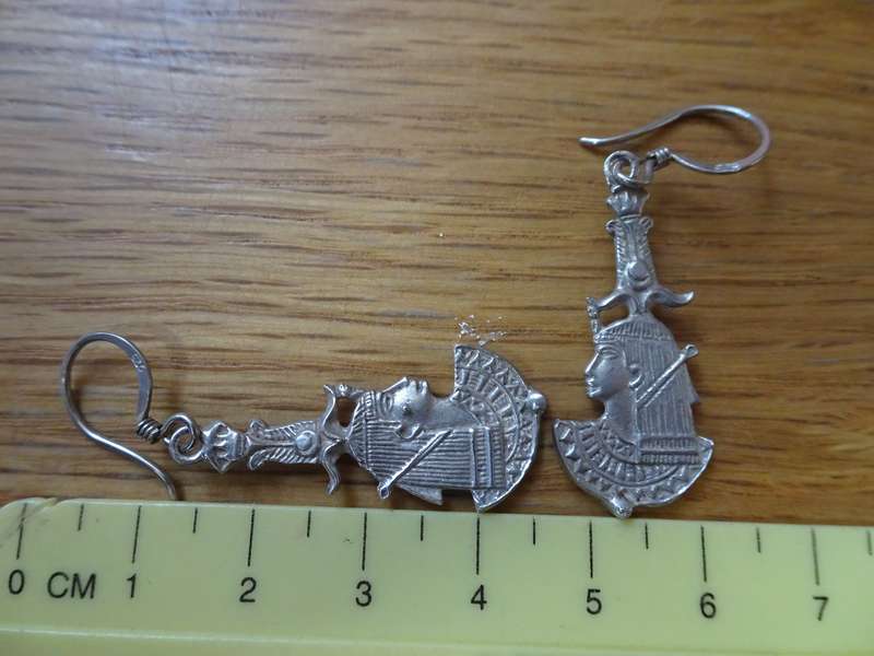 Lovely Pair Of Sterling Silver 1990's Queen Cleopatra Egyptian Earrings-Clearly Marked 925-5.2 Gram