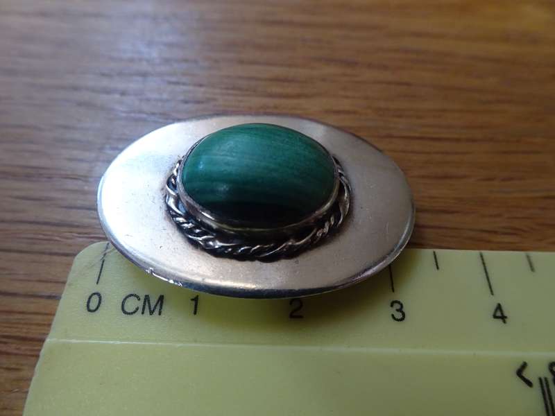 Stunning Vintage Sterling Silver Malachite Brooch - Clearly Marked Sterling Silver - 8.2 Grams