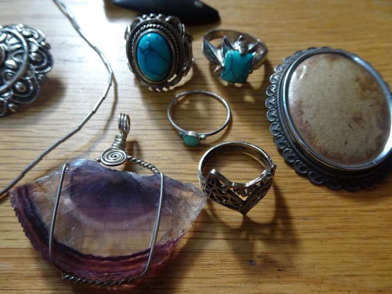Stunning Vintage Joblot Of Different Costume Jewellery Items - See My Description