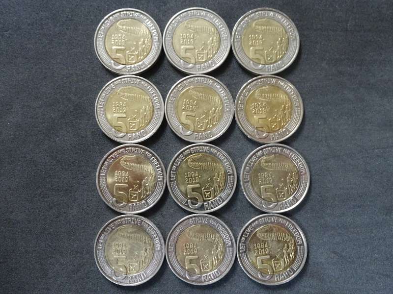 12x Republic Of South Africa 2019-Let Us Live And Strive For Freedom Mandela R5 Coins (BID PER COIN)
