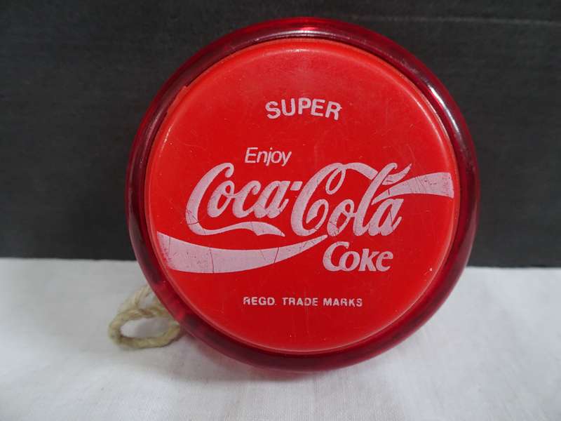 Collectors Super Circa Early 1990's South Africa Coca Cola Yo Yo - Regd. Trade Marks