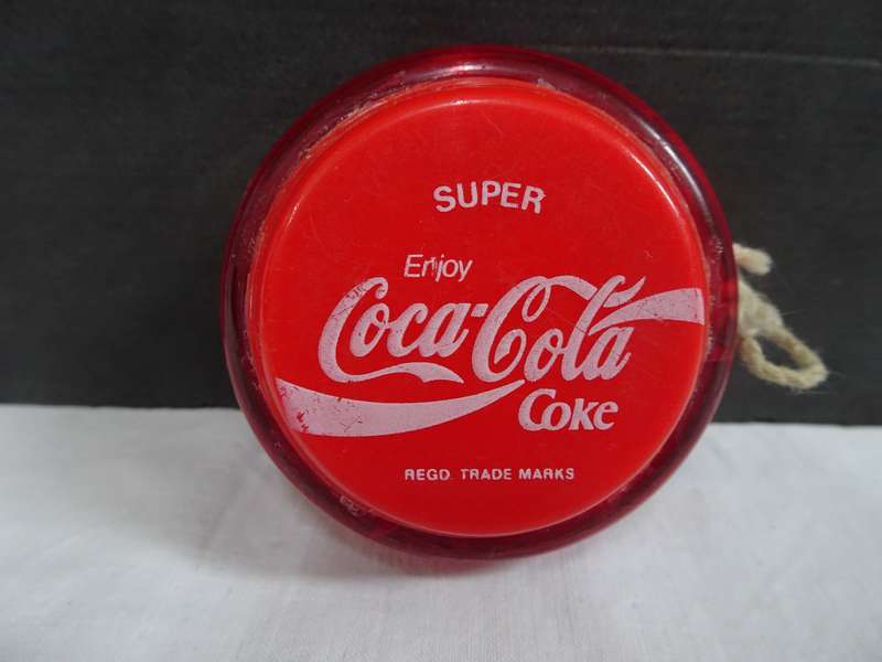 Collectors Super Circa Early 1990's South Africa Coca Cola Yo Yo - Regd. Trade Marks