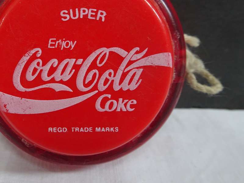 Collectors Super Circa Early 1990's South Africa Coca Cola Yo Yo - Regd. Trade Marks