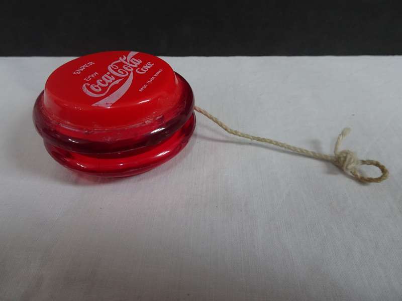 Collectors Super Circa Early 1990's South Africa Coca Cola Yo Yo - Regd. Trade Marks
