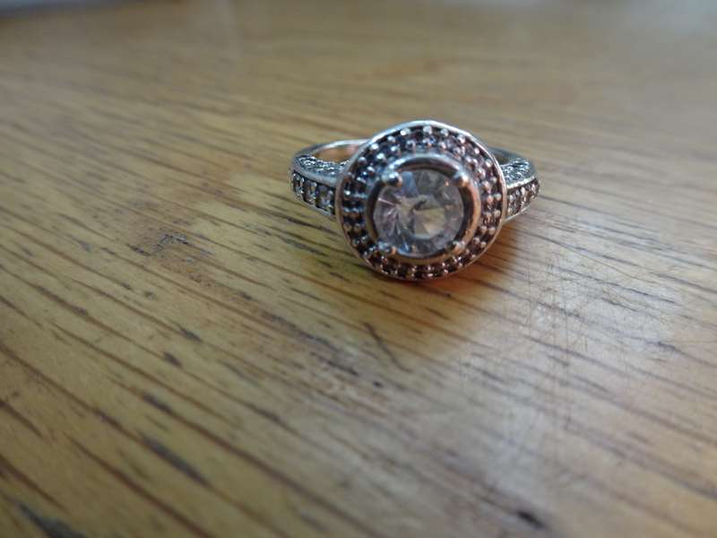 Beautiful Ornate Antique Deco Style 925 Sterling Silver Halo Engagement Ring Size 7 - 4.2 Grams