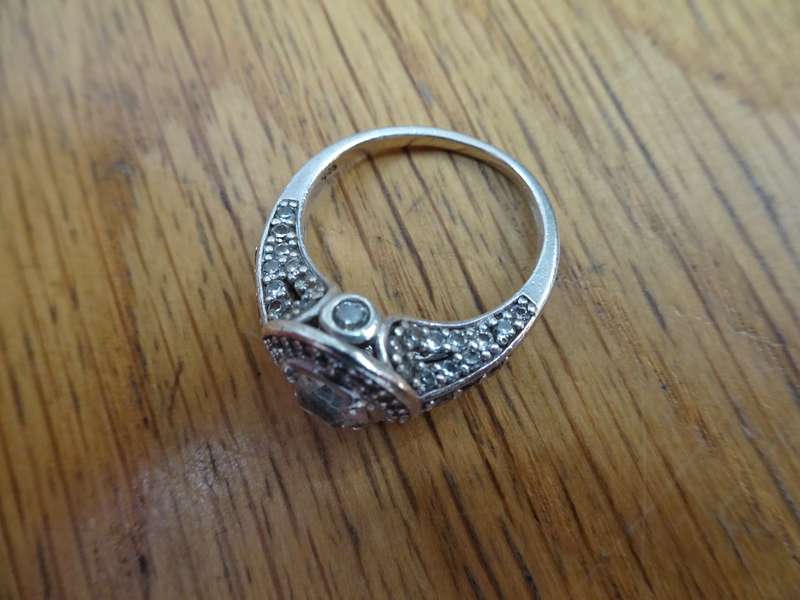 Beautiful Ornate Antique Deco Style 925 Sterling Silver Halo Engagement Ring Size 7 - 4.2 Grams