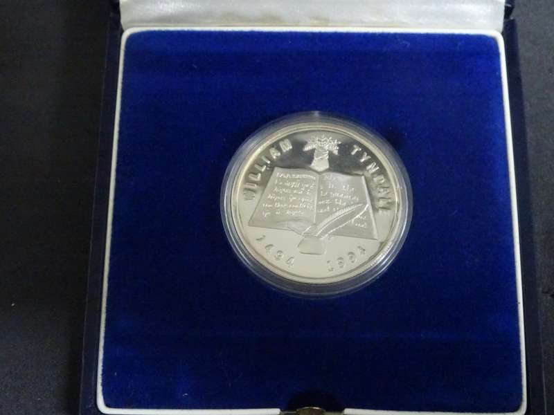William Tyndale 1494 - 1994 Silver Commemorative Medallion - See My Description