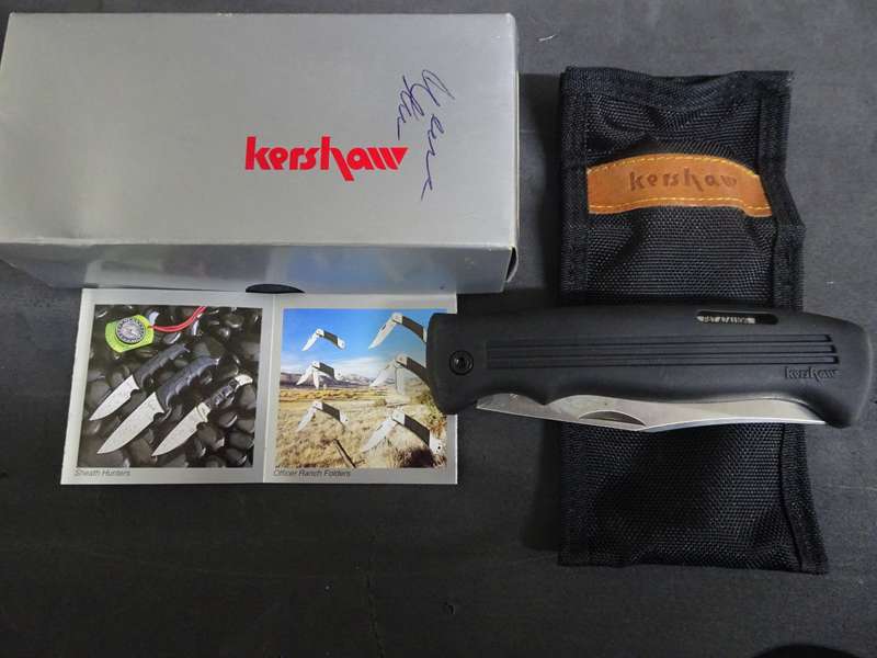 Stunning Kershaw Pocket Folding Knife - In Original Bag And Box Still - In Excellent Condition