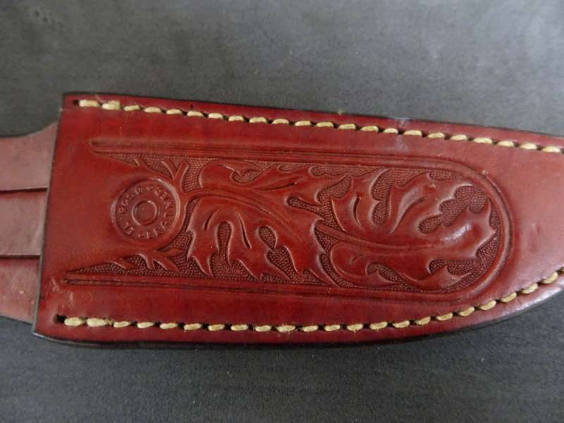 Fantastic "Surgical Steel" Torro Model AS1004 Hunter Knife In Original Leather Sheath