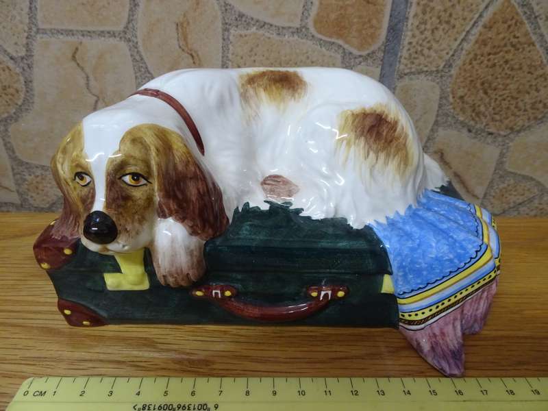 Very Rare Vintage Tiffany & Co Signed Cocker Spaniel Dog Porcelain Sculpture - In Good Condition