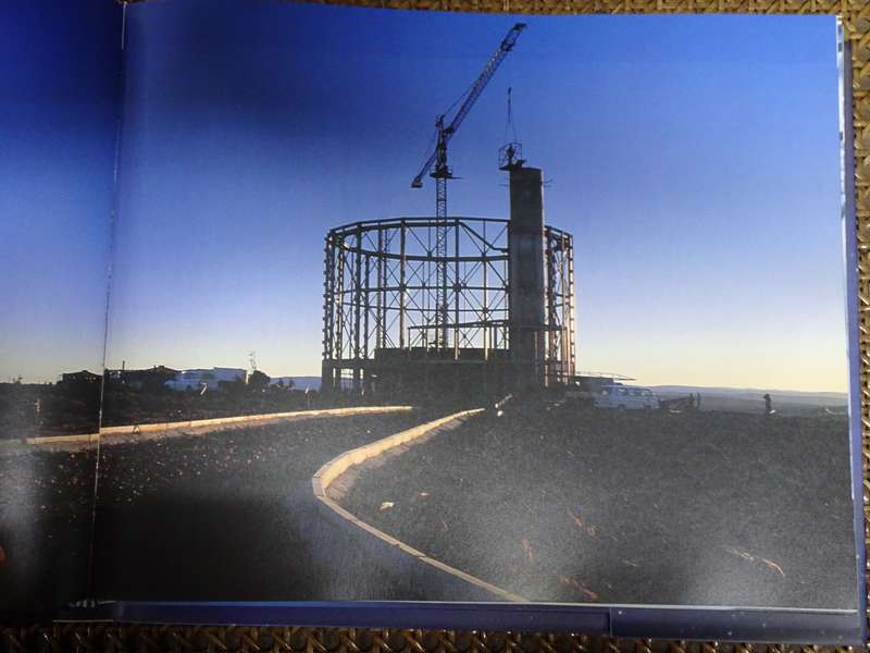Africa's Giant Eye: Building the Southern African Large Telescope - In Good Condition