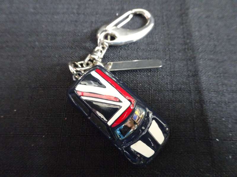 Stunning Ben Sherman Pen And Key Ring Set - In Excellent Condition - Pen In Working Condition