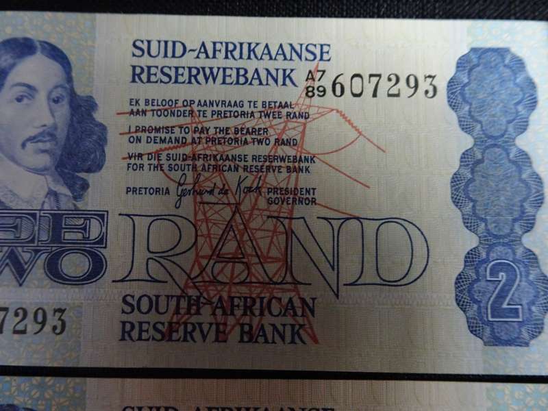 8x South Africa Two Rand Bank Notes - Gerhard De Kock - Please See My Description