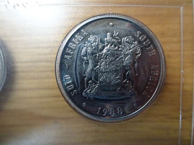 Republic Of South Africa Unculated 1988 Mint Pack - In Excellent Condition