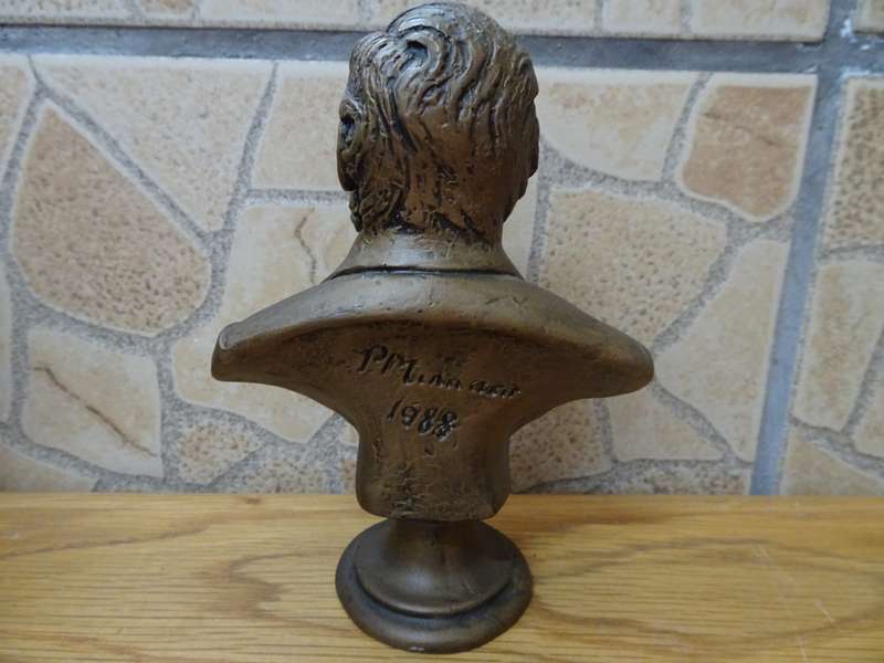 Stunning Phil Minnaar Sculpture - 1988 Louis Trichardt Africana - See Description
