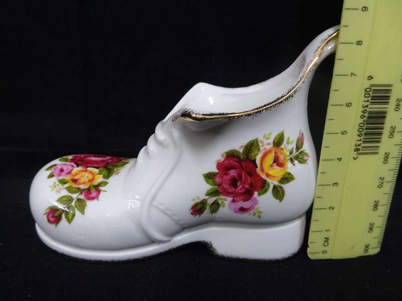Beautiful Vintage 'Rose Cottage' Fine Bone China Boot - See My Description