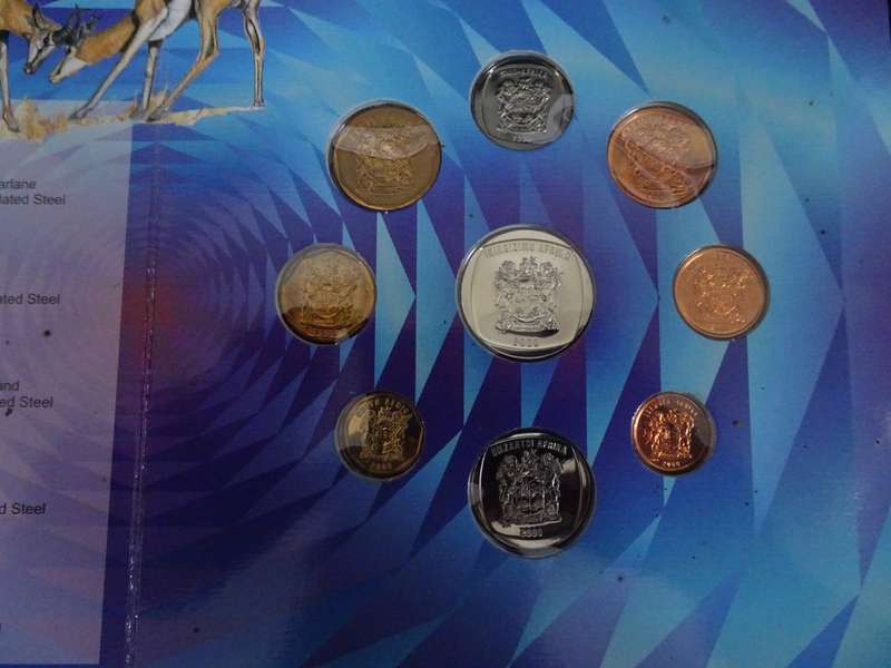 2000 South Africa Uncirculation Coin Set - In Excelent Condition
