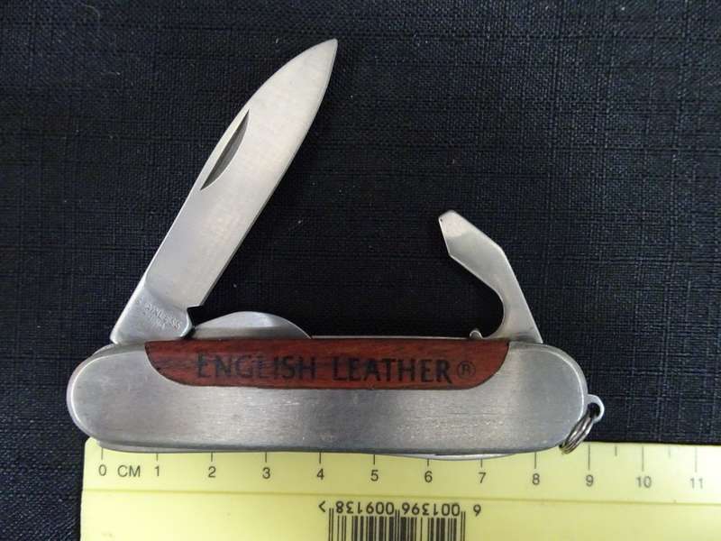 Stunning Collection Of Nine Pocket Knives And One Leather Sheath - See My Description