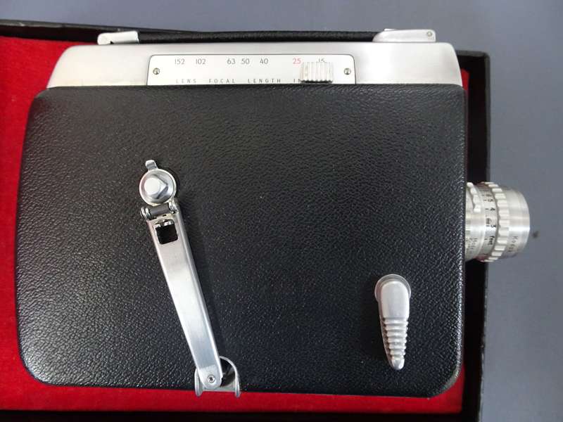 Stunning Vintage Cine Kodak Royal Magazine Camera - 16mm - Not Been Tested, But Excellent Condition