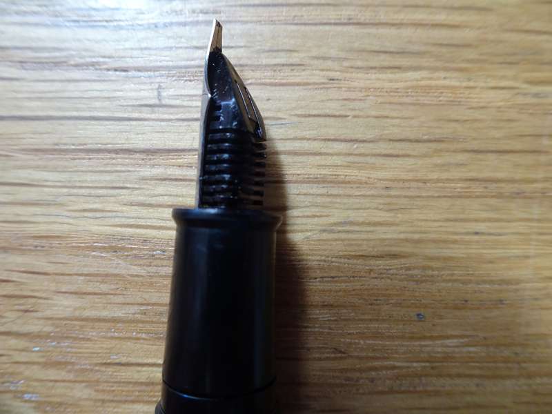 Vintage Sheaffer Black Fountain Pen - Empty - Made In USA - Italic M Nip - In Good Condition