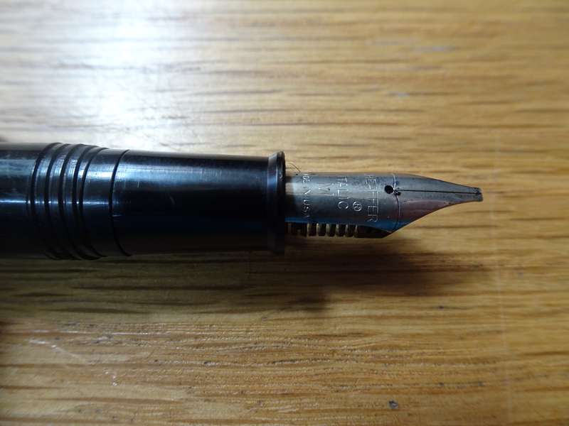Vintage Sheaffer Black Fountain Pen - Empty - Made In USA - Italic M Nip - In Good Condition
