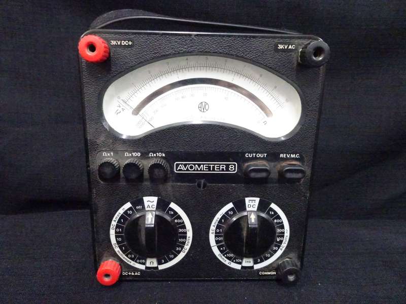 Vintage Avometer 8 Universal Multimeter + Original Case(PLEASE NOTE CASE HAS SOME WEAR)- Not Tested