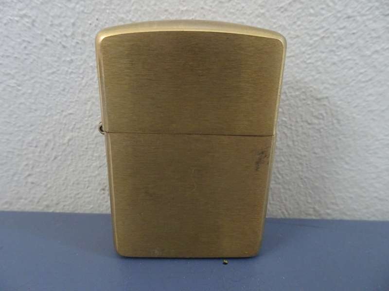 Stunning Genuine Zippo Lighter (Armor Case) - Bradford, PA. Made In U.S.A - In Original Box