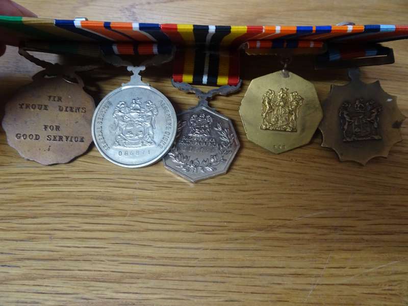 Set Of Five SADF Medals And Miniature Medals And Medal Bars - See My Description
