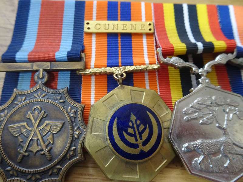 Set Of Five SADF Medals And Miniature Medals And Medal Bars - See My Description