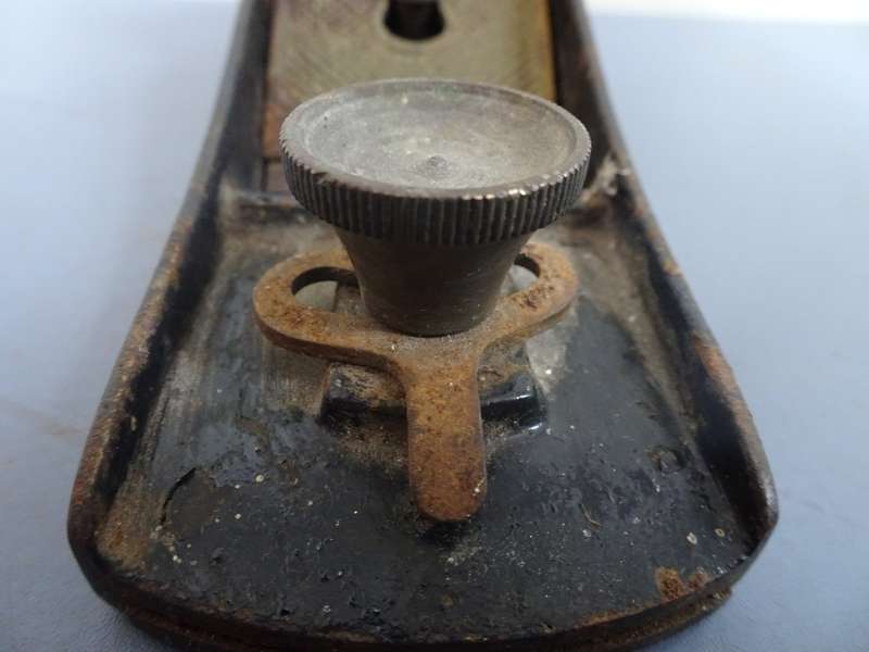 Stunning Vintage Block Plane With Adjustable Throat - In Good Condition ( Patdio . 12.97. )