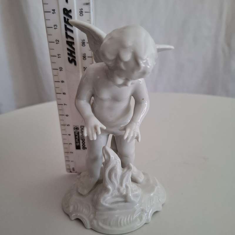 Beautiful Vintage Dresden Germany Porcelain Angel Cherubs Figurine - Good Condition