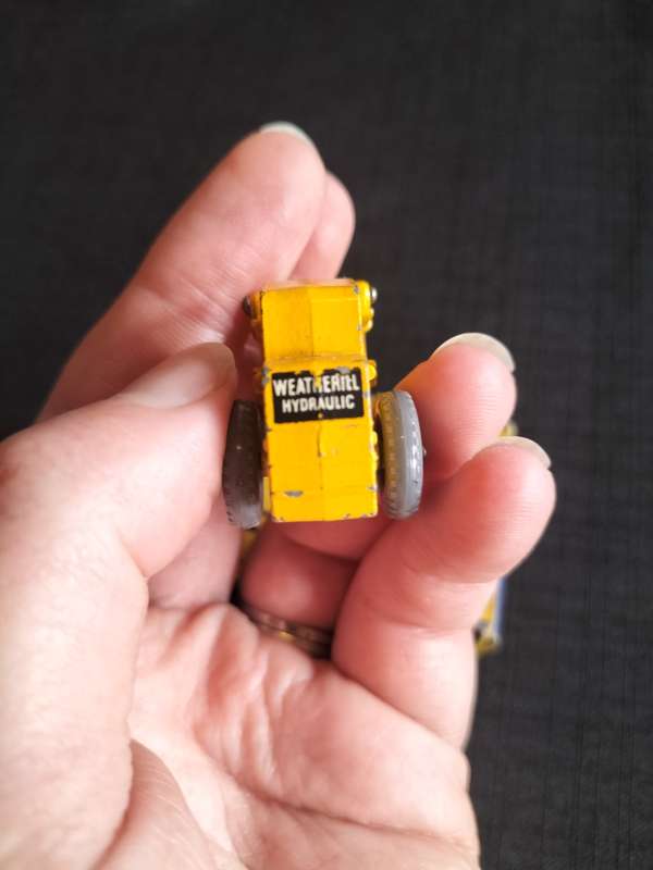 Very Rare Vintage Moko Lesney Matchbox Series NO 24- Excavator - Made in England