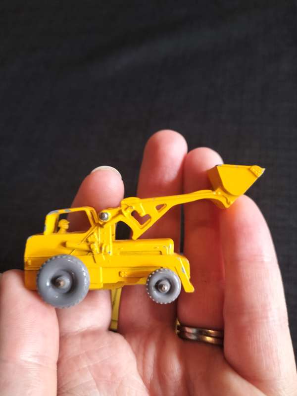 Very Rare Vintage Moko Lesney Matchbox Series NO 24- Excavator - Made in England