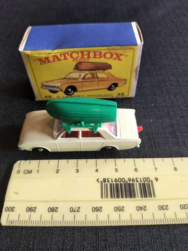Very Rare Vintage Lesney Matchbox Series NO45 -Ford Corsair With Boat- Made in England