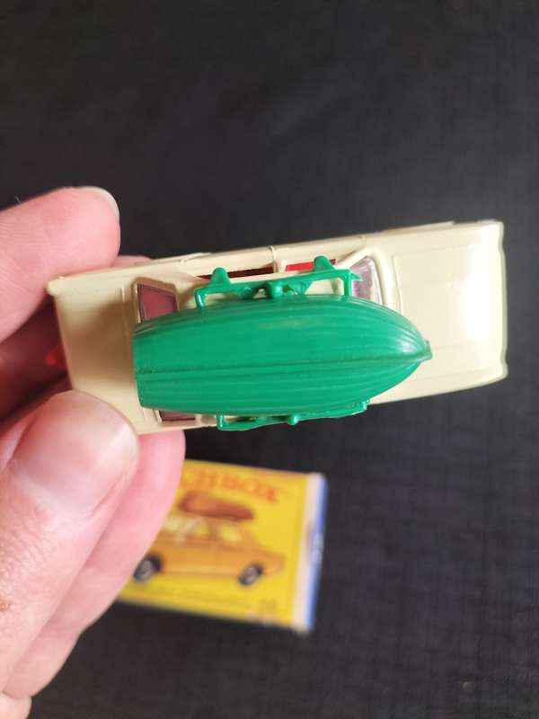 Very Rare Vintage Lesney Matchbox Series NO45 -Ford Corsair With Boat- Made in England