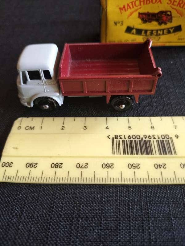 Very Rare Vintage Lesney Matchbox Series NO 3 -Bedford Tipper Truck- Made in England