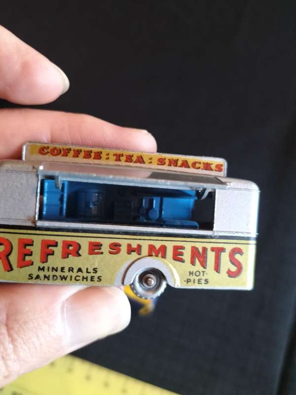 Very Rare Vintage Lesney Matchbox Series NO 74-Mobile Canteen- Made in England