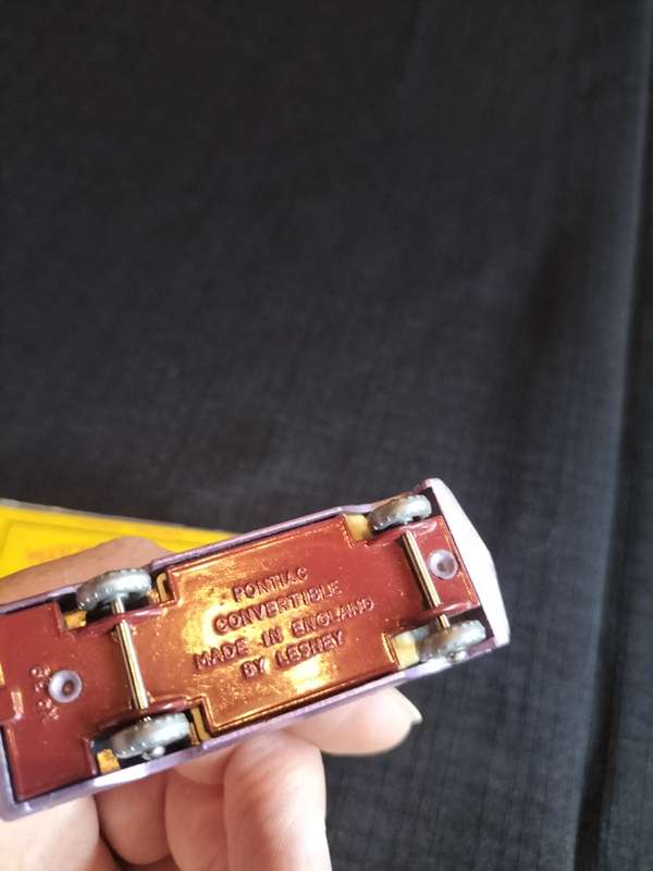 Very Rare Vintage Lesney Matchbox Series NO 39 - Pontiac Convertibe- Made in England