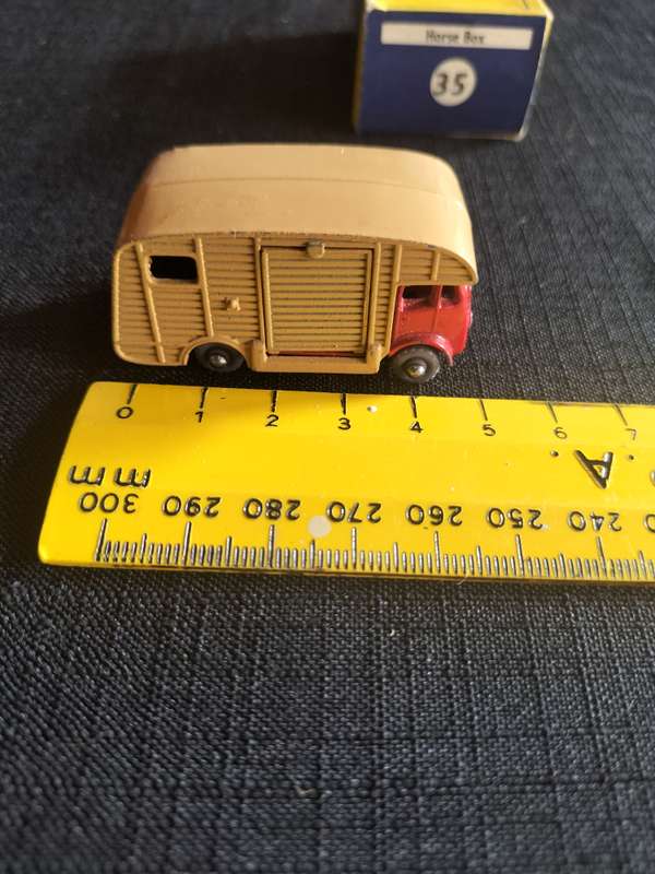 Very Rare Vintage Moko Lesney Match Box Series NO35 - Horse Box - Made in England - View Description
