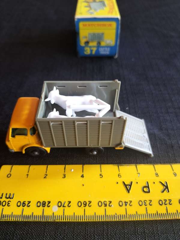 Very Rare Vintage Lesney Match Box Series NO37 - Cattle Truck - Made in England