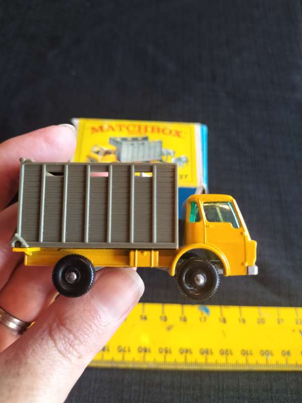 Very Rare Vintage Lesney Match Box Series NO37 - Cattle Truck - Made in England