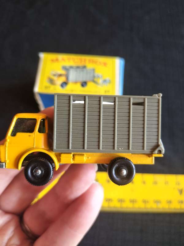 Very Rare Vintage Lesney Match Box Series NO37 - Cattle Truck - Made in England