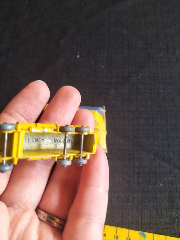 Very Rare Vintage Moko Lesney Match Box Series NO11 - Fuel Tanker - Made in England