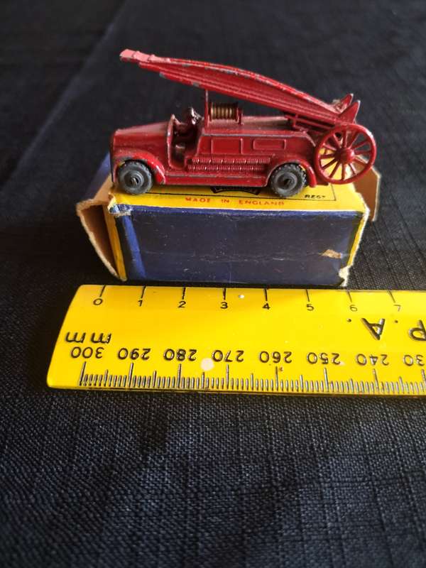 Very Rare Vintage Moko Lesney Match Box Series NO9 - Dennis Fire Engine - Made in England