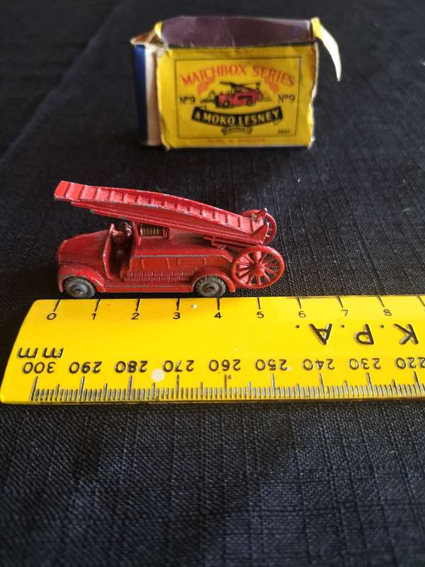 Very Rare Vintage Moko Lesney Match Box Series NO9 - Dennis Fire Engine - Made in England
