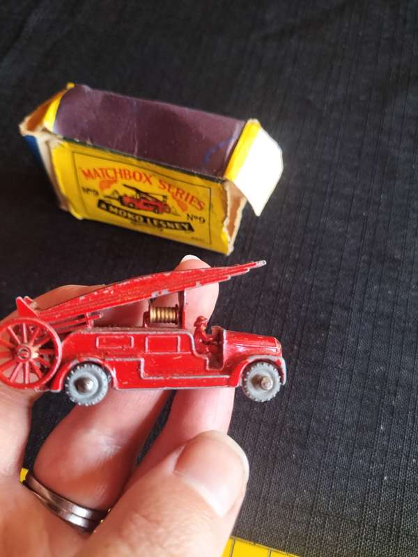 Very Rare Vintage Moko Lesney Match Box Series NO9 - Dennis Fire Engine - Made in England