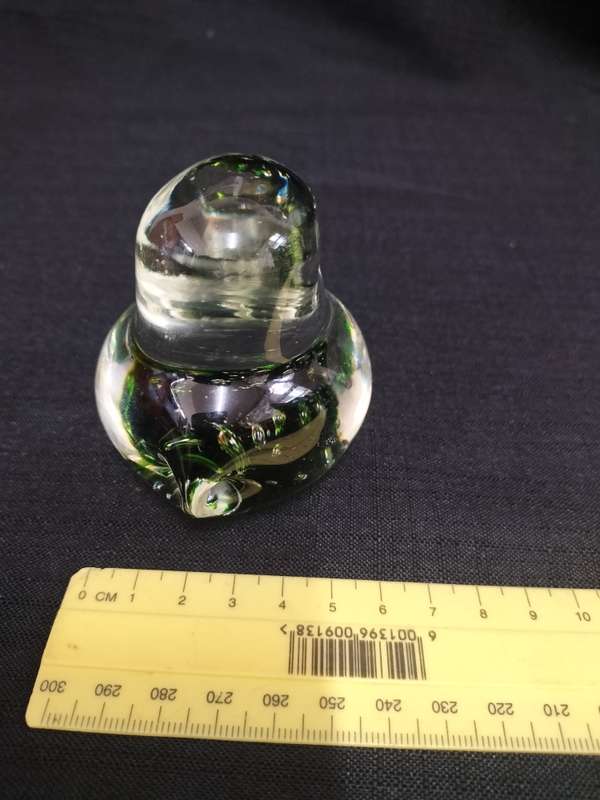 Vintage Art Clear Glass Bird Paperweight With Dark Green Bubbles
