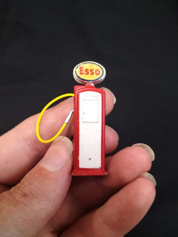 Vintage Dinky Toys Esso Gas Pump