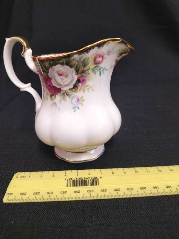 Beautiful Vintage Royal Albert Celebration Small Milk Jug - Made in England - Good Condition