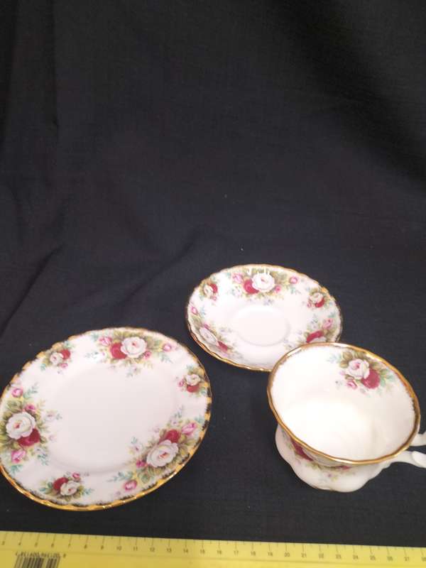 Beautiful Vintage Royal Albert Celebration Tea Trio - Made in England- Good Condition